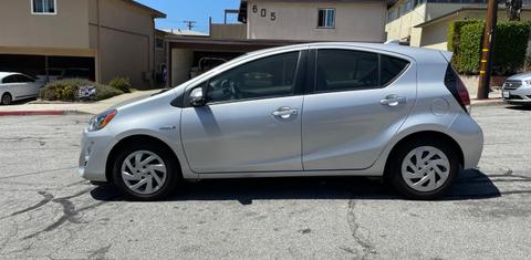 Toyota Prius c 2016