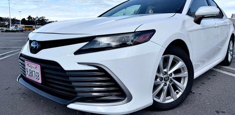Toyota Camry 2023