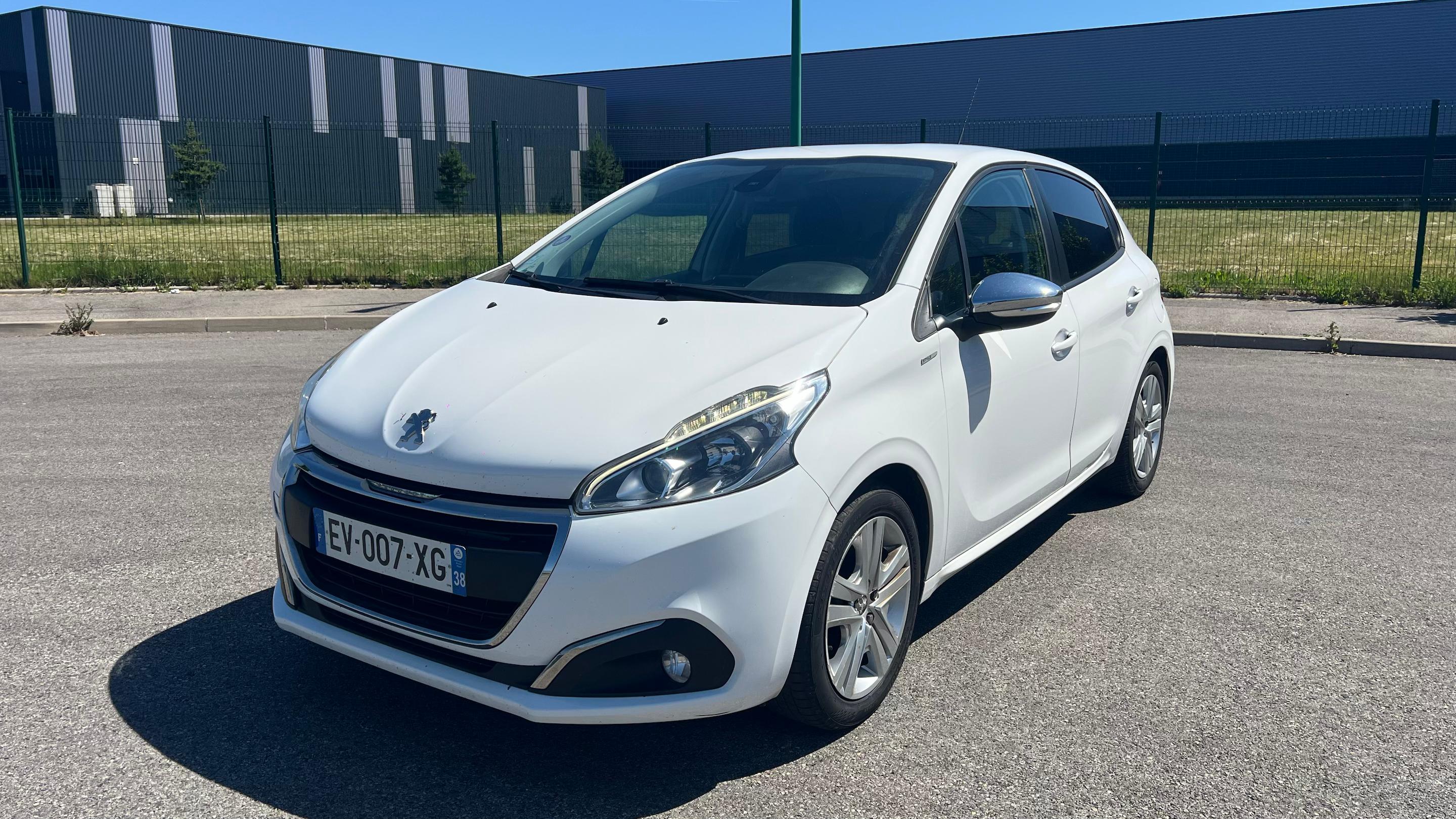 Peugeot 208 2018 à Albigny-sur-Saône