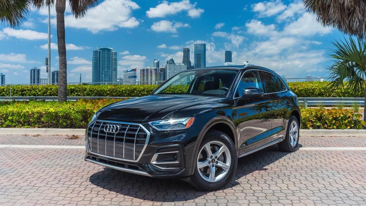 Audi Q5 2023 in Miami, FL