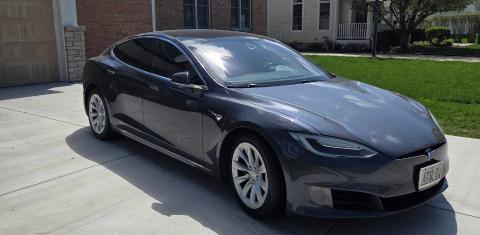 Tesla Model S 2017