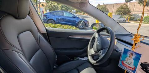 Tesla Model 3 2023