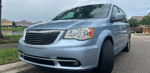 Chrysler Town & Country 2013