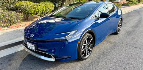 Toyota Prius Plug-In Hybrid 2026