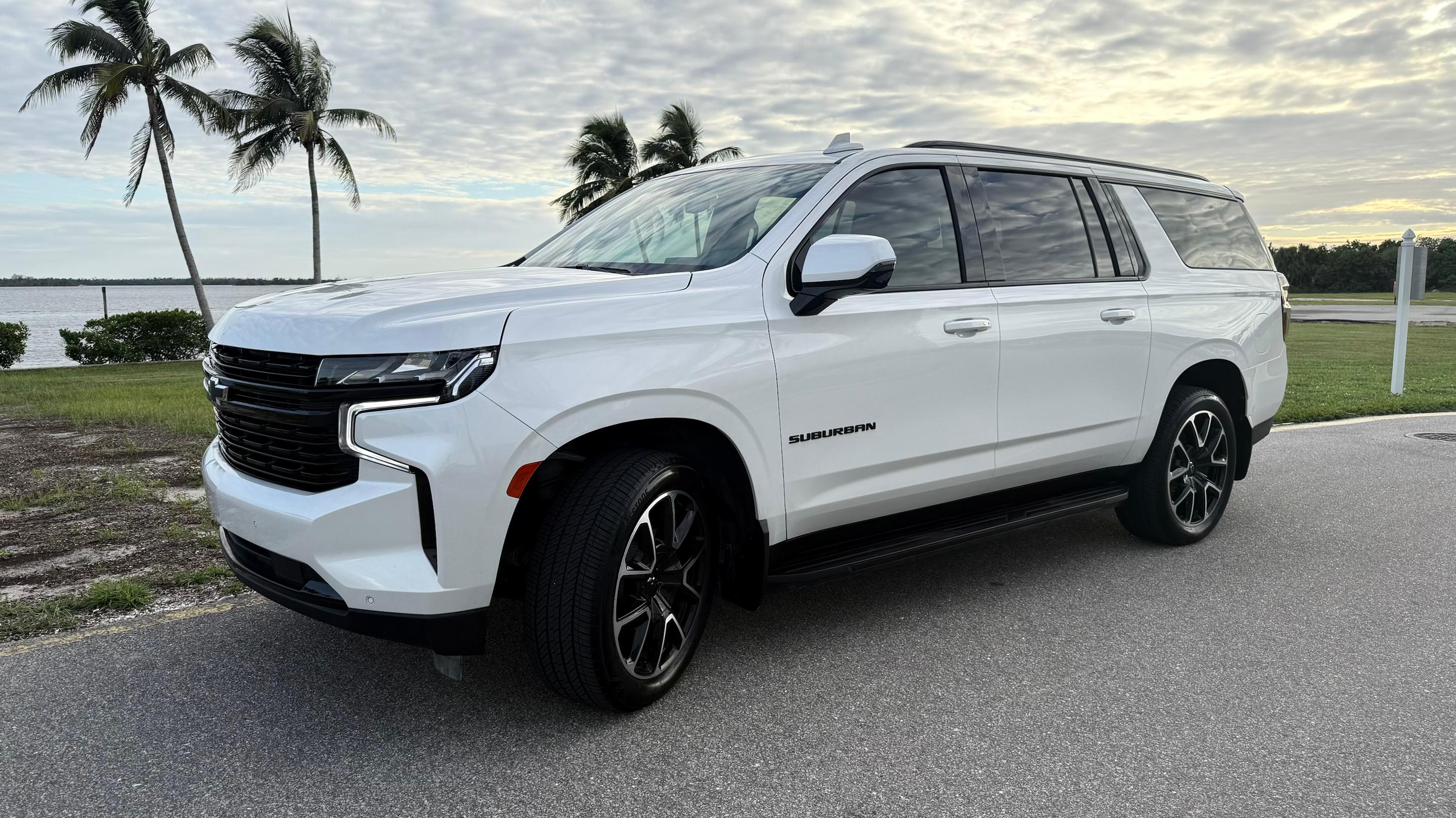 Chevrolet Suburban 2023 in Fort Myers, FL
