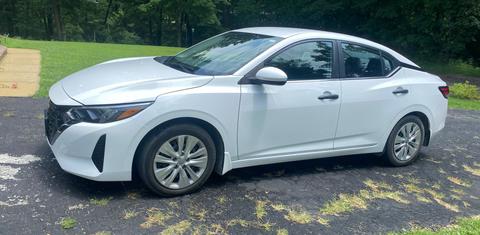 Nissan Sentra 2024