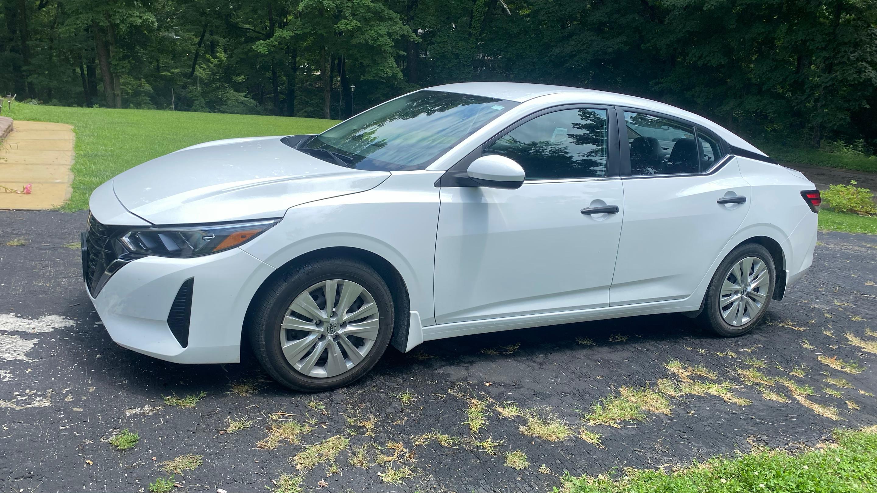 Nissan Sentra 2024 in Charleston, IL
