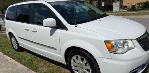 Chrysler Town & Country 2016