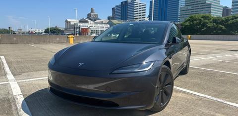 Tesla Model 3 2024