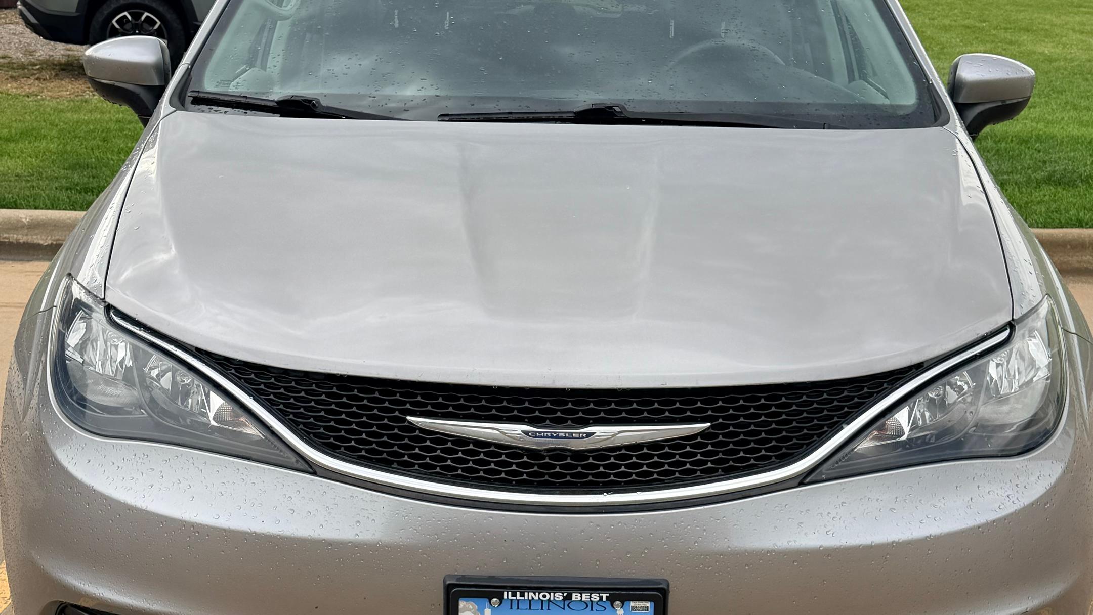 Chrysler Pacifica 2017 in Bloomington, IL