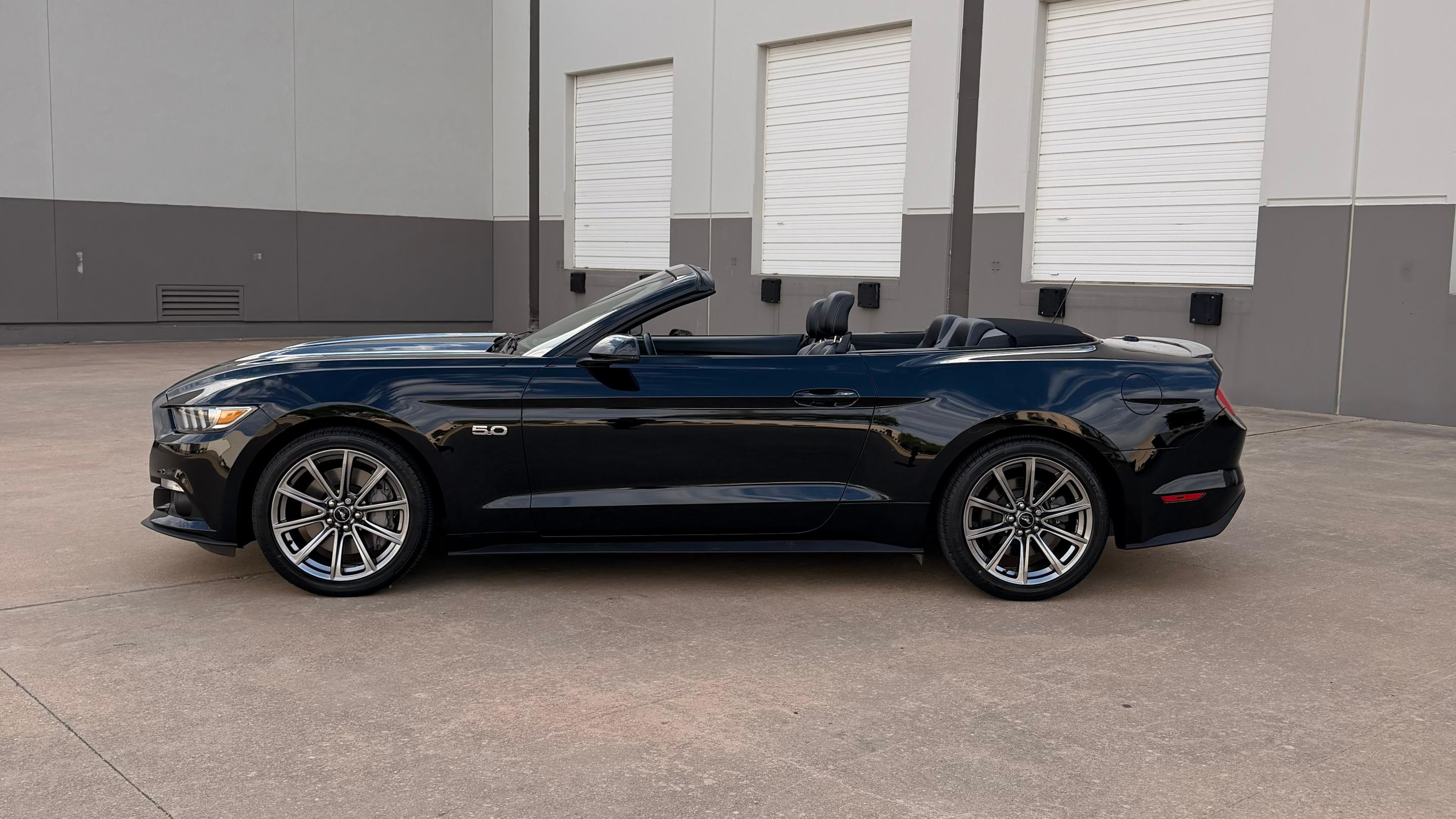 Ford Mustang 2015 in Austin, TX
