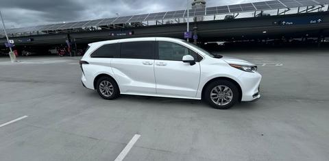 Toyota Sienna 2023