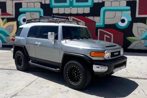 Toyota FJ Cruiser car