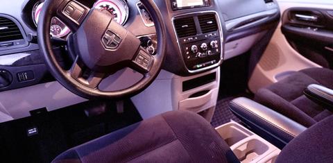 Dodge Grand Caravan 2016