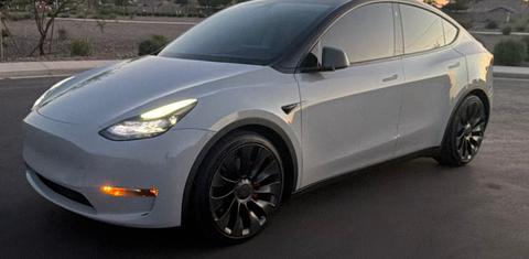 Tesla Model Y 2022