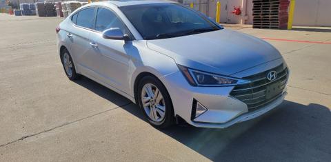 Hyundai Elantra 2019