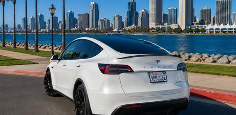Tesla Model Y 2022