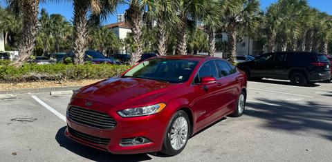 Ford Fusion Hybrid 2016