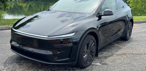 Tesla Model Y 2026