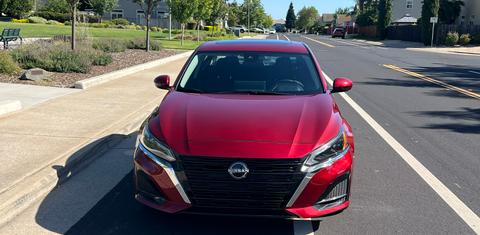 Nissan Altima 2023