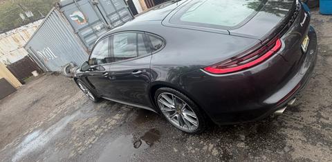 Porsche Panamera 2018