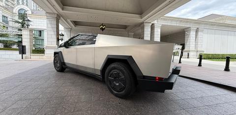 Tesla Cybertruck 2024