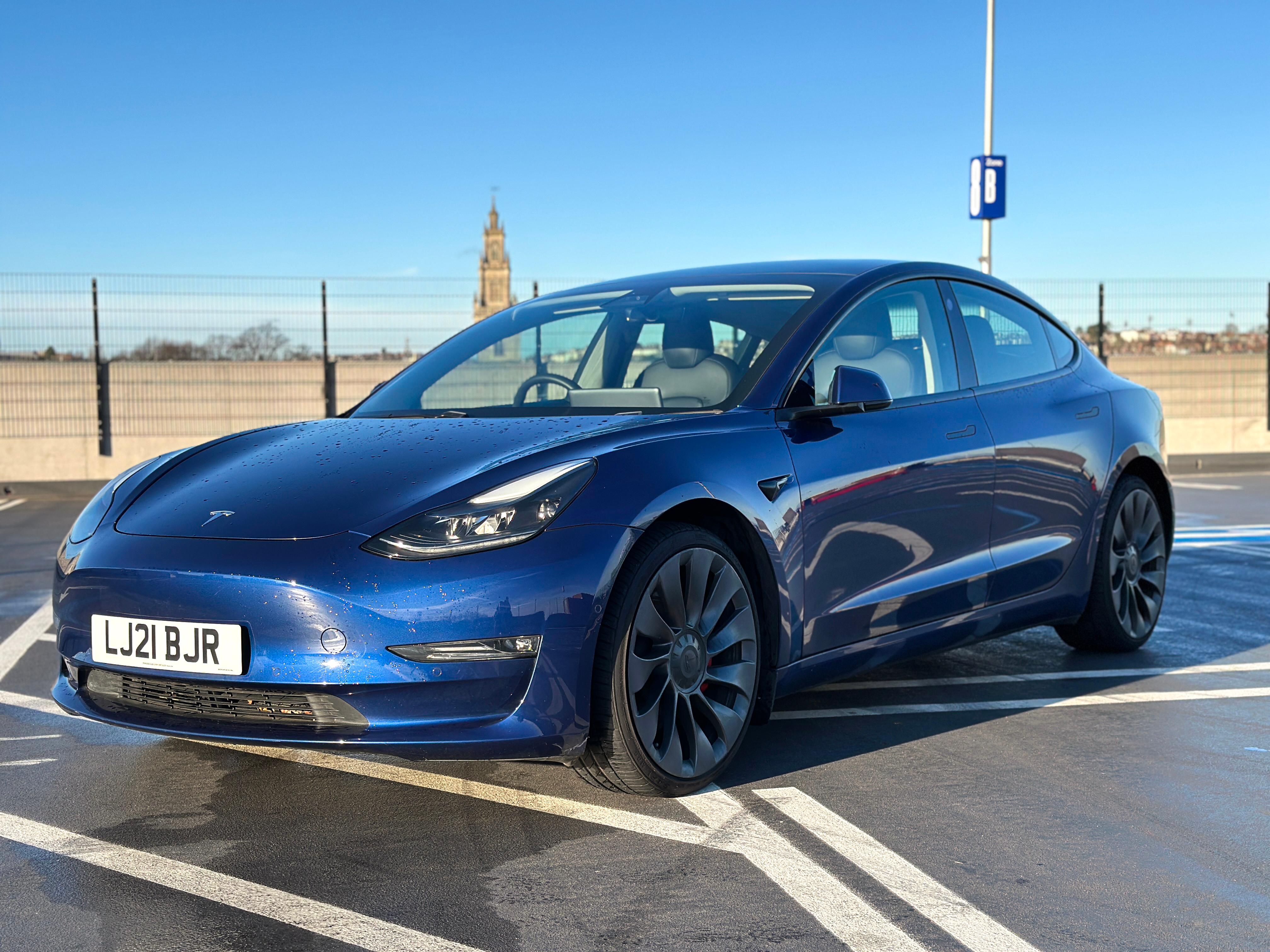 Tesla Model 3 2021 à Bristol