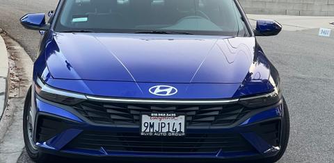 Hyundai Elantra 2024