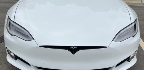 Tesla Model S 2018