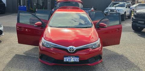 Toyota COROLLA 2015