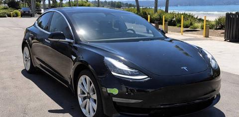 Tesla Model 3 2019