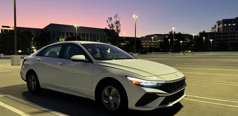 Hyundai Elantra 2024