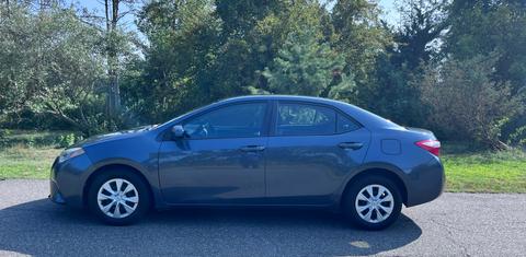 Toyota Corolla 2015
