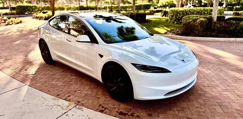 Tesla Model 3 2026
