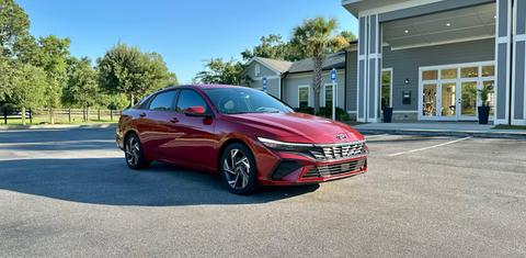 Hyundai Elantra 2025