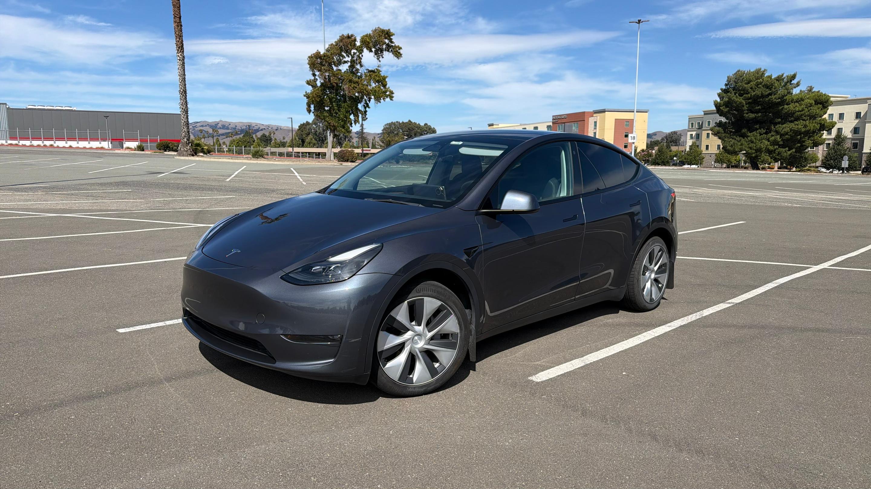Tesla Model Y 2023 in San Leandro, CA