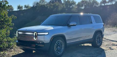 Rivian R1S 2026