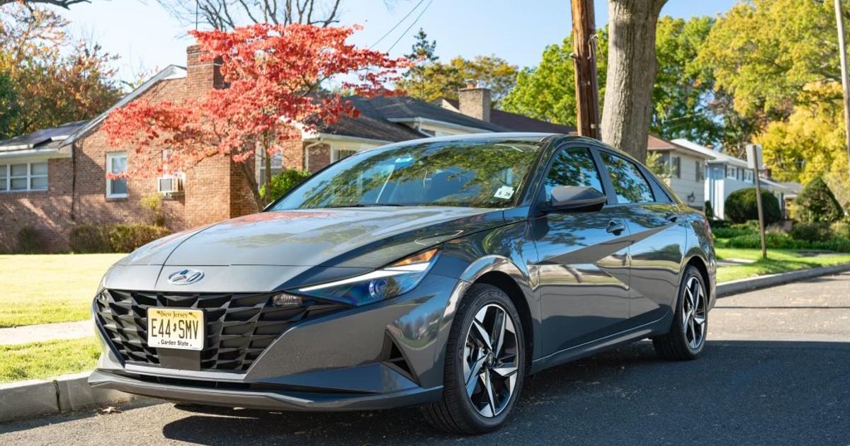 Hyundai Elantra 2023 rental in Elizabeth, NJ by Alexandro L. Turo
