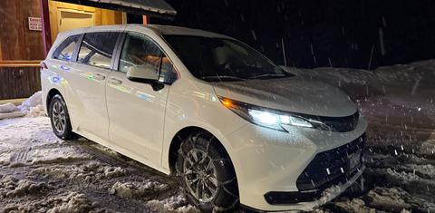 Toyota Sienna 2025