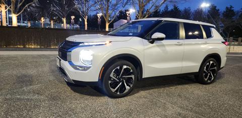 Mitsubishi Outlander 2023