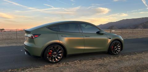 Tesla Model Y 2023