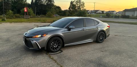 Toyota Camry Hybrid 2025