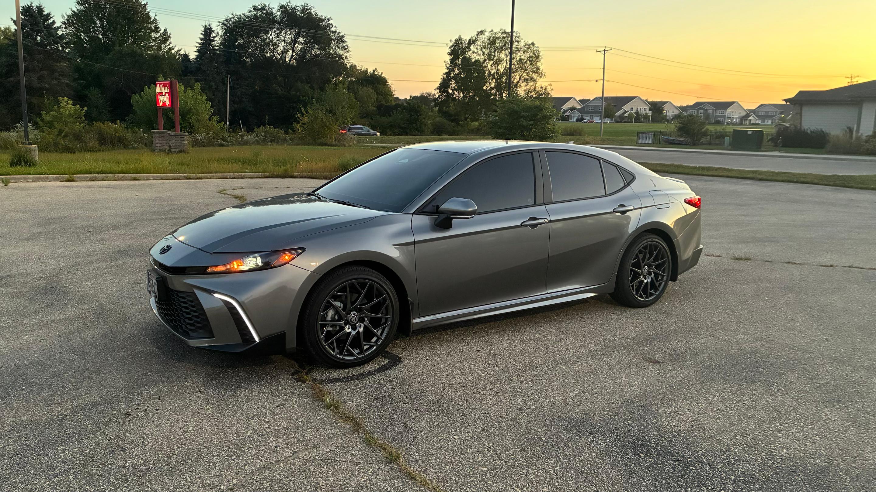 Toyota Camry Hybrid 2025 in Oregon, WI