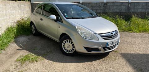 Opel CORSA 2010