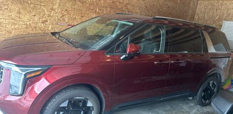 Kia Carnival Hybrid 2025