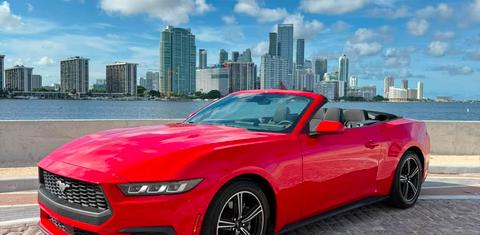 Ford Mustang 2024