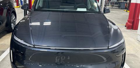 Tesla Model Y 2026