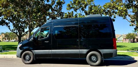 Mercedes-Benz Sprinter 2024