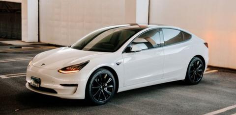 Tesla Model 3 2018