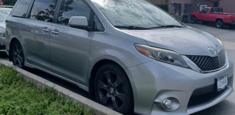 Toyota Sienna 2015